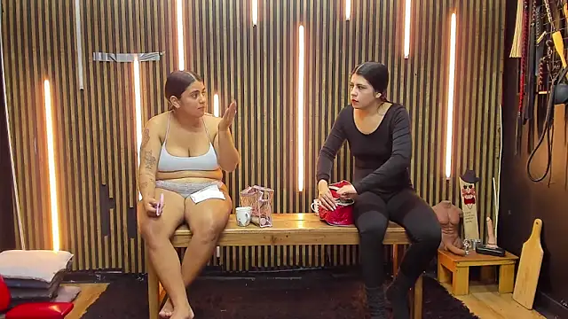 VantablackBDSMShow  online show from 04-25-26, 12:52