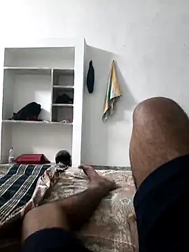 Chanderi19 online show from 04-28-26, 04:34