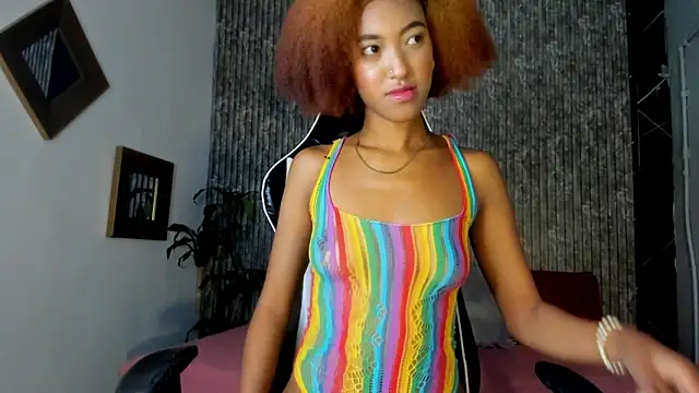 Snapshot of Alisha_Ebonyy chatting on 09-26-25, 12:09 Alisha Ebonyy online show from 09-26-25, 12:09