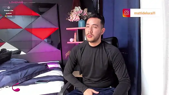 Snapshot of matti_de_lucaa chatting on 10-14-25, 05:47 matti de lucaa online show from 10-14-25, 05:47