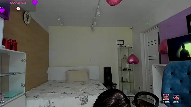 dark summer online show from 03-29-26, 03:34