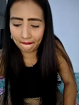 Snapshot of ellafrost-1 chatting on 09-18-25, 03:47 ellafrost-1 online show from 09-18-25, 03:47