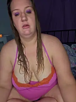 Snapshot of BabygurlJay chatting on 09-27-25, 04:50 BabygurlJay online show from 09-27-25, 04:50