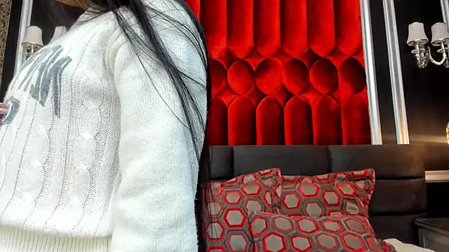 SharonBonet online show from 11-14-25, 01:54