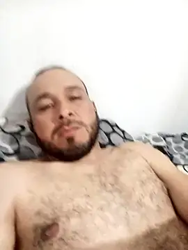 Snapshot of javi-tunene chatting on 10-07-25, 01:47 javi-tunene online show from 10-07-25, 01:47