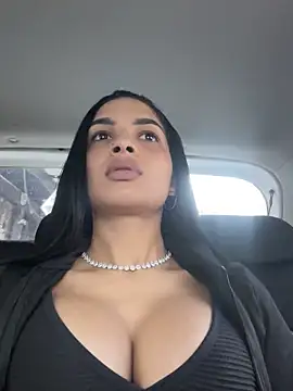 Snapshot of Miaa_Gomez chatting on 10-18-25, 04:52 Miaa Gomez online show from 10-18-25, 04:52