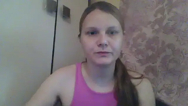 Snapshot of Elvanii chatting on 05-23-26, 06:40 Elvanii online show from 05-23-26, 06:40