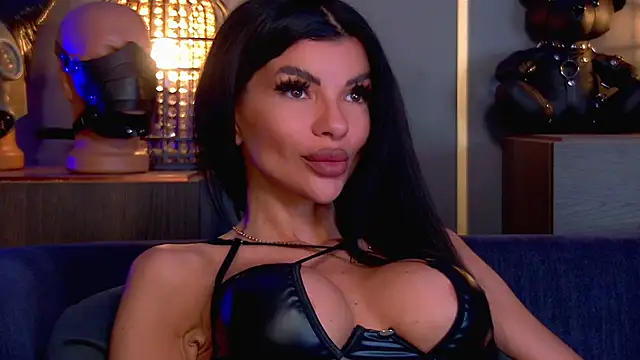 Snapshot of EleniaDevons chatting on 05-11-26, 02:45 EleniaDevons online show from 05-11-26, 02:45
