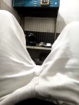 Snapshot of theindianjason chatting on 10-04-25, 01:58 theindianjason online show from 10-04-25, 01:58