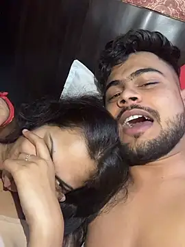 Snapshot of horny_haze chatting on 10-19-25, 02:18 horny haze online show from 10-19-25, 02:18