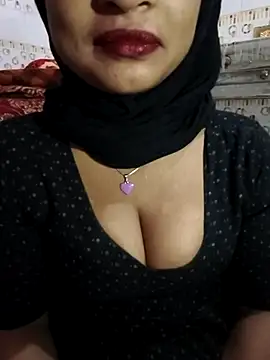 Itz Mayra  online show from 11-26-25, 08:54