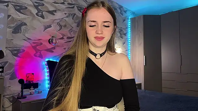 Jessica1West online show from 04-16-26, 04:52