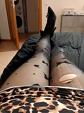 Snapshot of stellasexy chatting on 01-13-26, 07:13 stellasexy online show from 01-13-26, 07:13