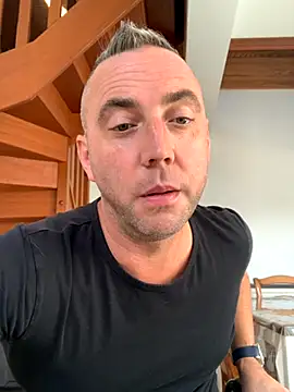 Marronglace1 online show from 09-30-25, 07:57