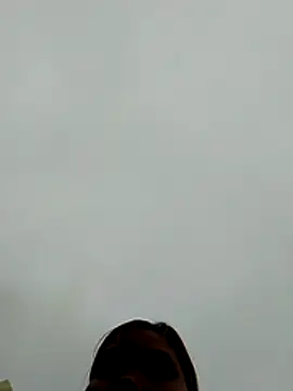 Huyen x online show from 03-12-26, 05:57