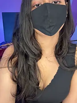 Snapshot of Tanya-mittal chatting on 11-28-25, 07:11 Tanya-mittal online show from 11-28-25, 07:11