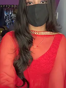 Snapshot of Tanya-mittal chatting on 12-18-25, 04:18 Tanya-mittal online show from 12-18-25, 04:18