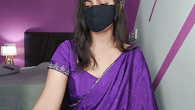 Snapshot of Tanya-mittal chatting on 05-18-26, 03:13 Tanya-mittal online show from 05-18-26, 03:13
