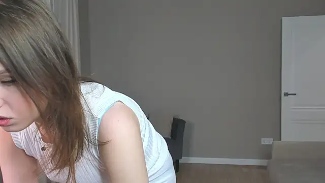 EmelySwickheimer online show from 09-18-25, 07:16