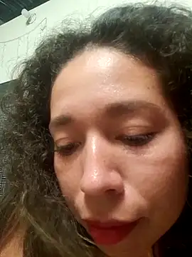 Snapshot of Selena_172025 chatting on 09-10-25, 06:19 Selena 172025 online show from 09-10-25, 06:19