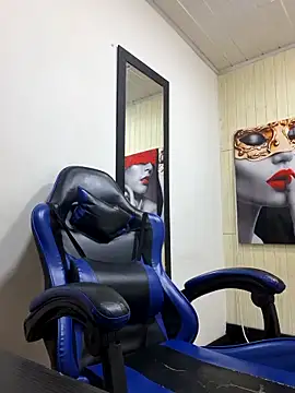 susan mooree online show from 11-20-25, 07:24