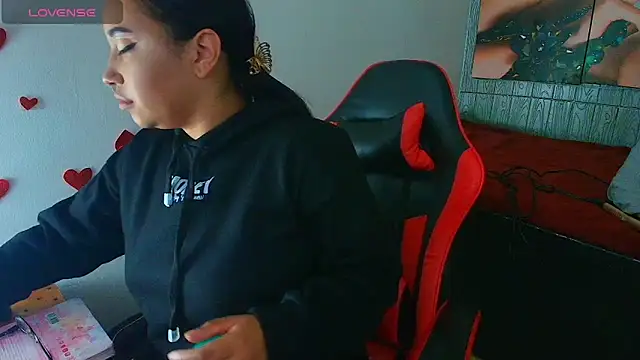 susan mooree online show from 03-10-26, 08:36