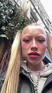 Sugar Pop online show from 09-25-25, 01:26