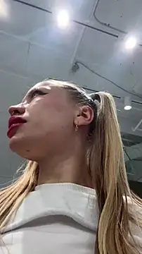 Sugar Pop online show from 09-30-25, 02:22