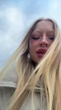 Sugar Pop online show from 10-09-25, 02:26