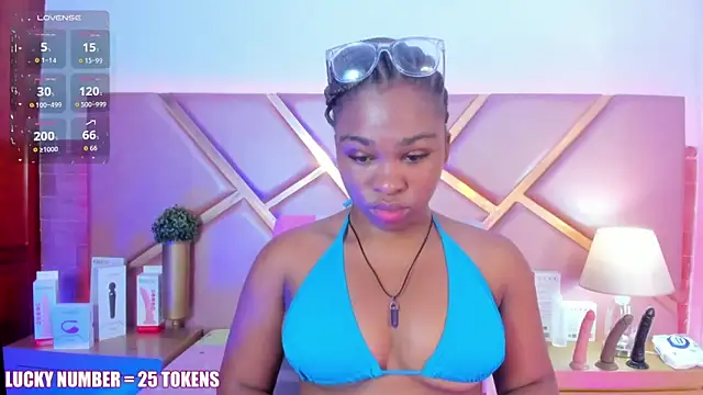 SophieSinclair online show from 03-03-26, 12:44