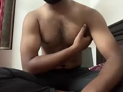 bossyjuicy online show from 11-25-25, 07:58