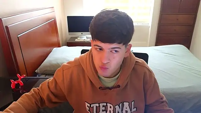 tightncuteass online show from 09-15-25, 04:07