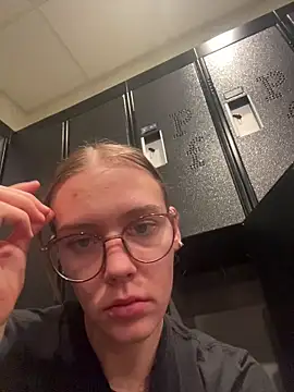 AllesandraLove online show from 11-10-25, 03:11