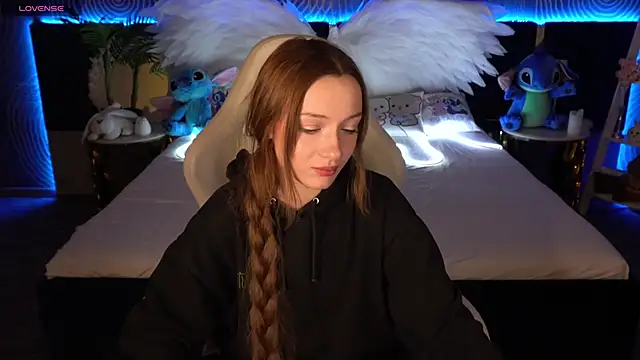 FoxyMayy online show from 10-27-25, 01:59