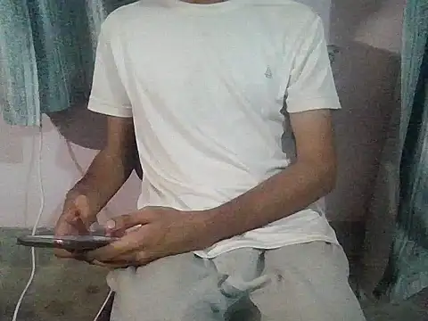 ash706339 online show from 09-15-25, 05:46