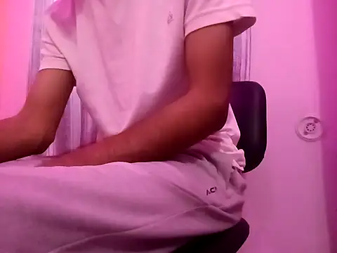 ash706339 online show from 09-26-25, 09:24