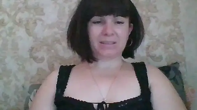 SecretSienna  online show from 10-17-25, 08:06