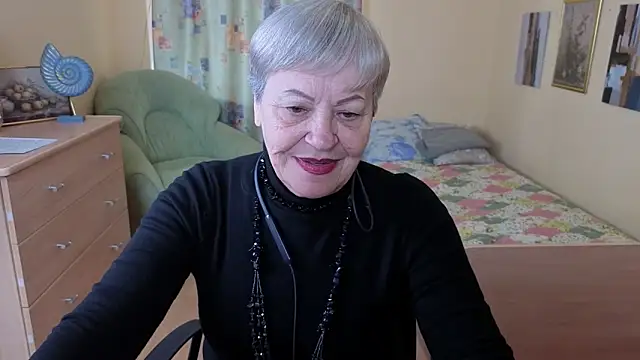 Snapshot of Freya_Fable chatting on 10-01-25, 08:20 Freya Fable online show from 10-01-25, 08:20