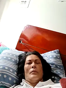 Snapshot of ZARAY_1118 chatting on 12-05-25, 05:20 ZARAY 1118 online show from 12-05-25, 05:20