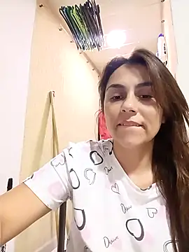 Snapshot of vanessa-titisM chatting on 07-15-26, 02:50 vanessa-titisM online show from 07-15-26, 02:50