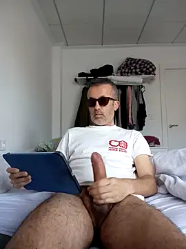 EmilioTaladdro online show from 04-13-26, 05:57