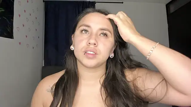 Walker 23 online show from 10-22-25, 03:18