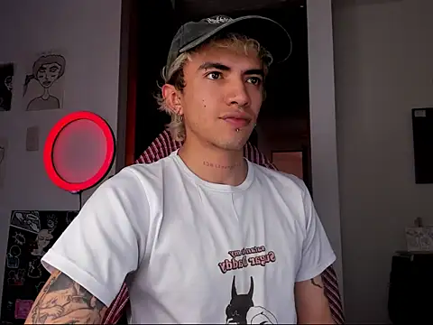 guynextdo0r online show from 10-05-25, 07:01