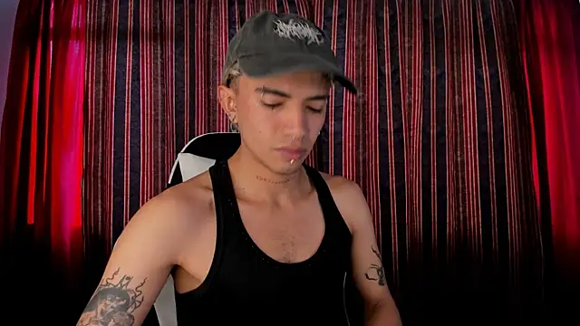 guynextdo0r online show from 11-06-25, 08:10