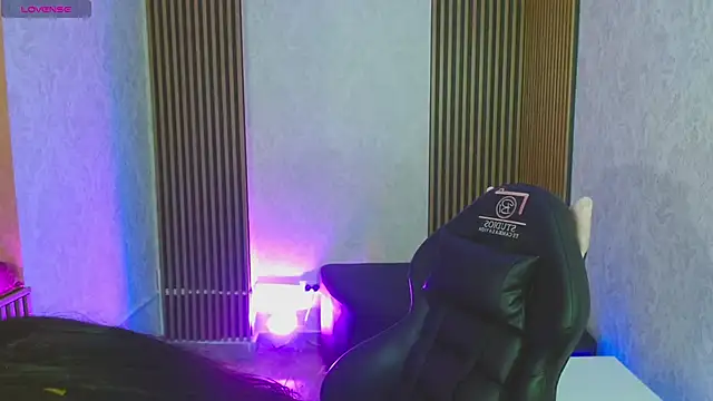 Miagates tay online show from 11-03-25, 03:08