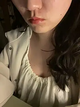 Snapshot of ruiki666 chatting on 11-13-25, 04:06 ruiki666 online show from 11-13-25, 04:06