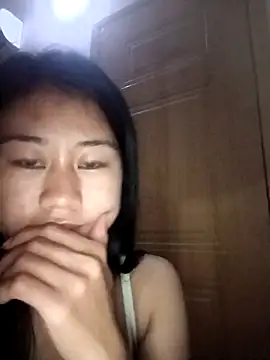 luy-xinh02 online show from 09-25-25, 02:32