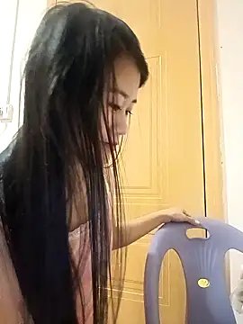 luy-xinh02 online show from 11-15-25, 03:52