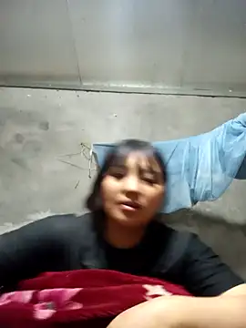 Snapshot of SSexykute3456 chatting on 11-13-25, 05:17 SSexykute3456 online show from 11-13-25, 05:17