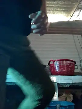 Snapshot of SSexykute3456 chatting on 12-02-25, 02:50 SSexykute3456 online show from 12-02-25, 02:50